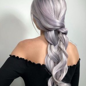 Meet your Posher, Naya